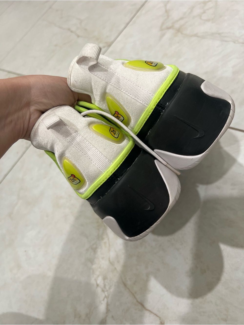 Nike Black Volt Zoom 2K Sneakers Size 13 US - Picture 5 of 7